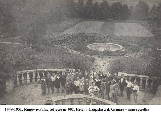 Nieznana historia, czyli szkoła podstawowa w Runowie